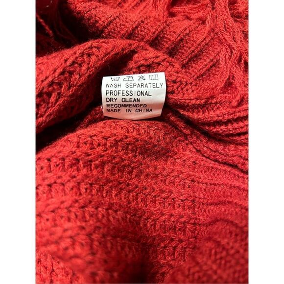 Womens Distressed v-neck Crop Sweater Red Size Small - Picture 5 of 7